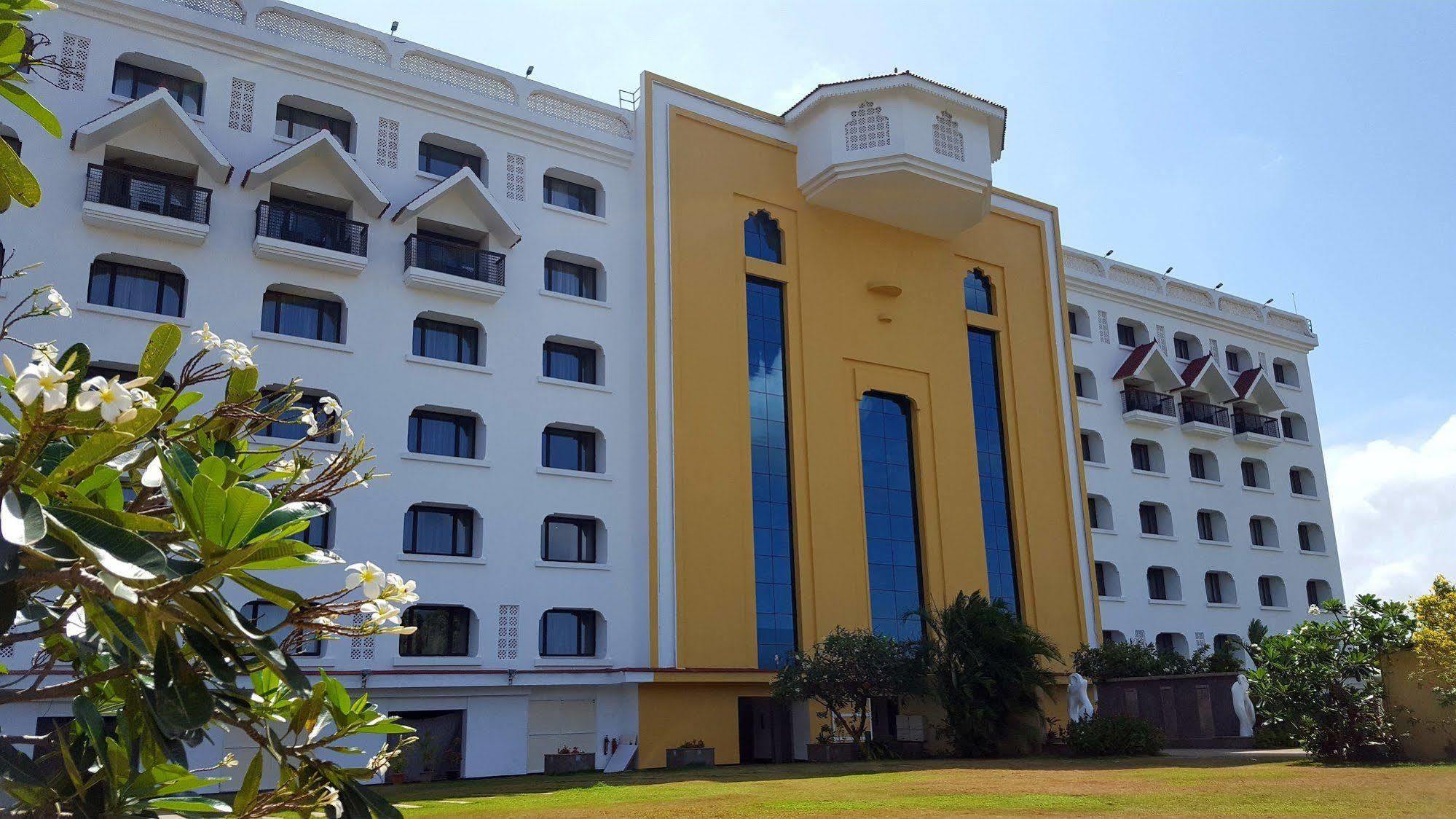 Hyatt Regency Trivandrum Thiruvananthapuram Exterior photo